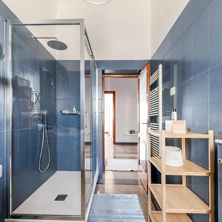 דירה Penthouse In The Sky